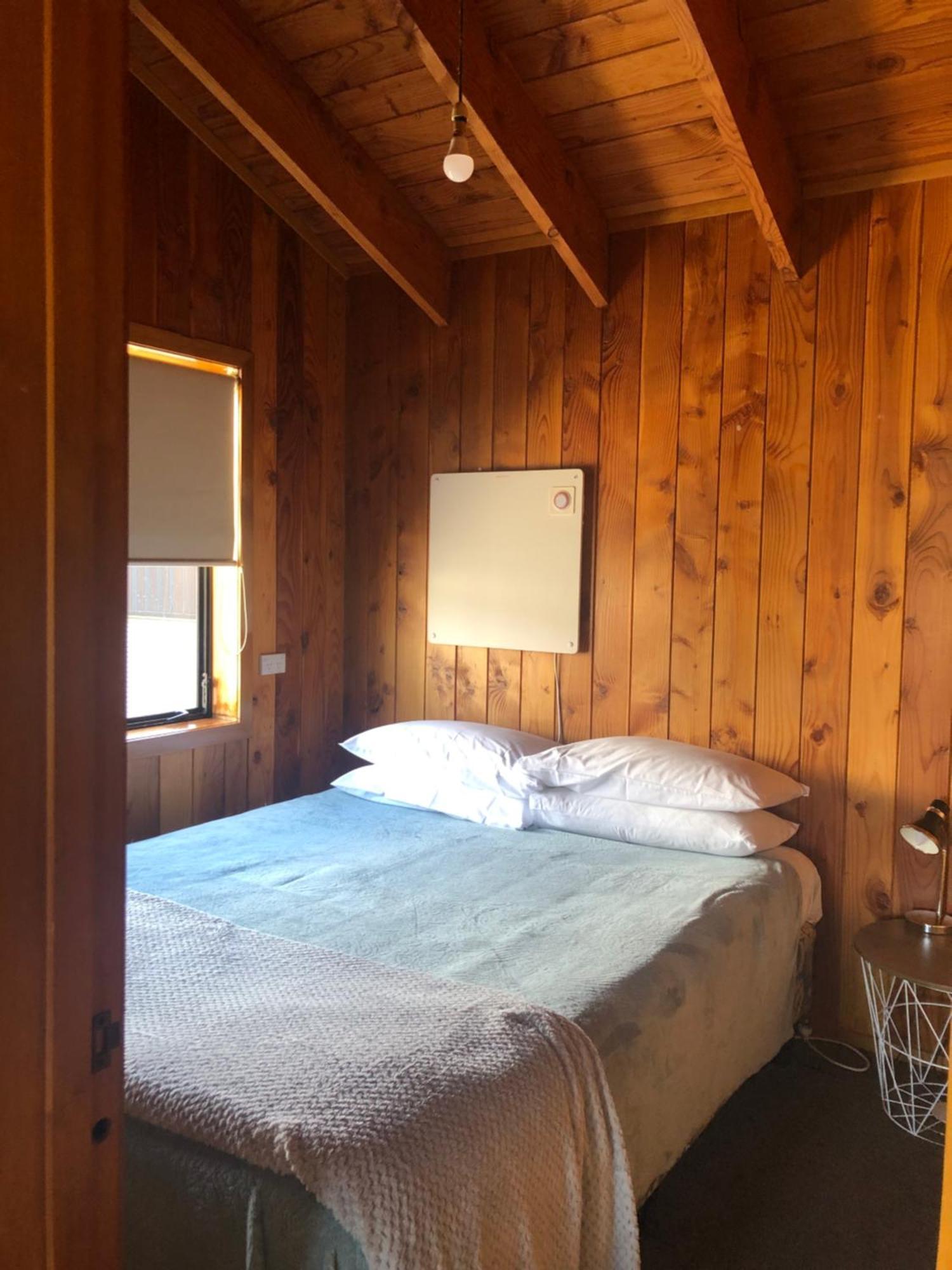 Alpine Motel Охакун Екстериор снимка