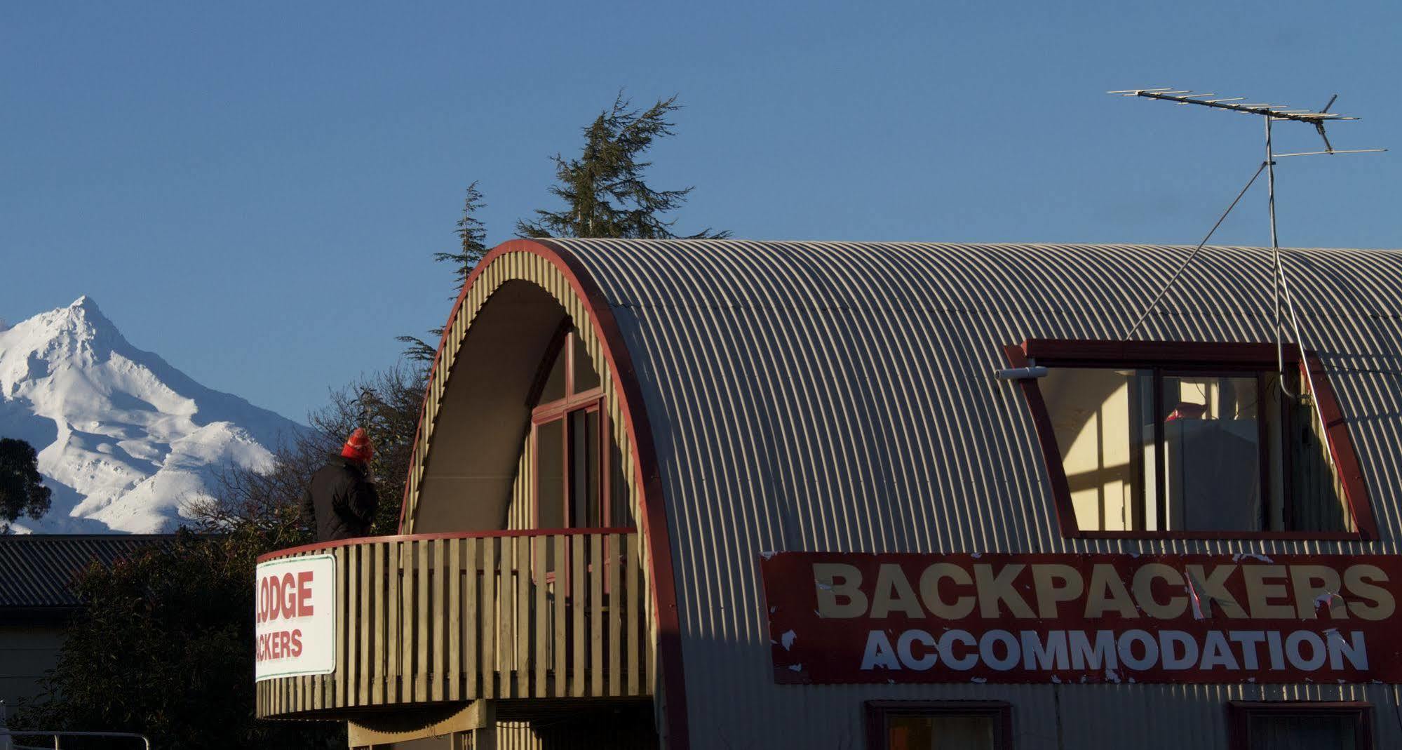 Alpine Motel Охакун Екстериор снимка